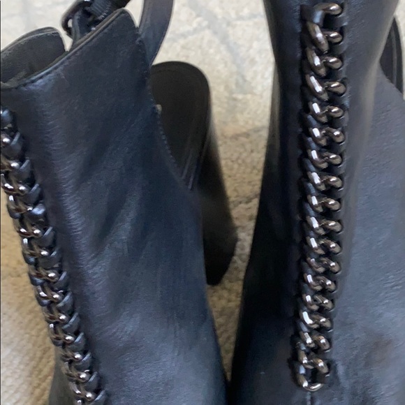 Coach Leather Heels - Picture 4 of 4